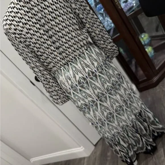 Chico's Black and White Geometric Maxi Dress - Picture 7 of 13